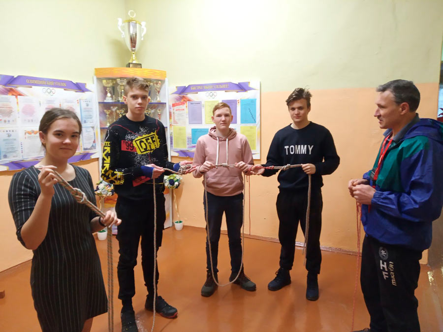 Ученики из Климовичского района победили в туристическом конкурсе