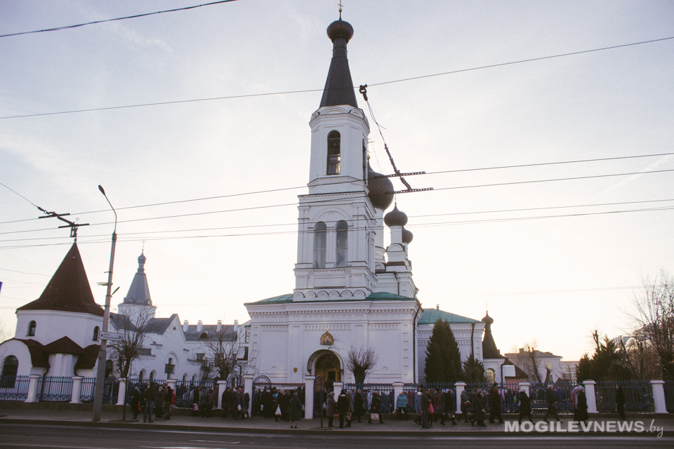 Освящение пасхальных угощений в храмах Могилевской области будет проходить на улице