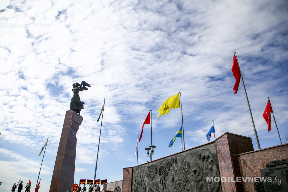 Ветеран: Погибшие на войне продолжают жить в нашей памяти