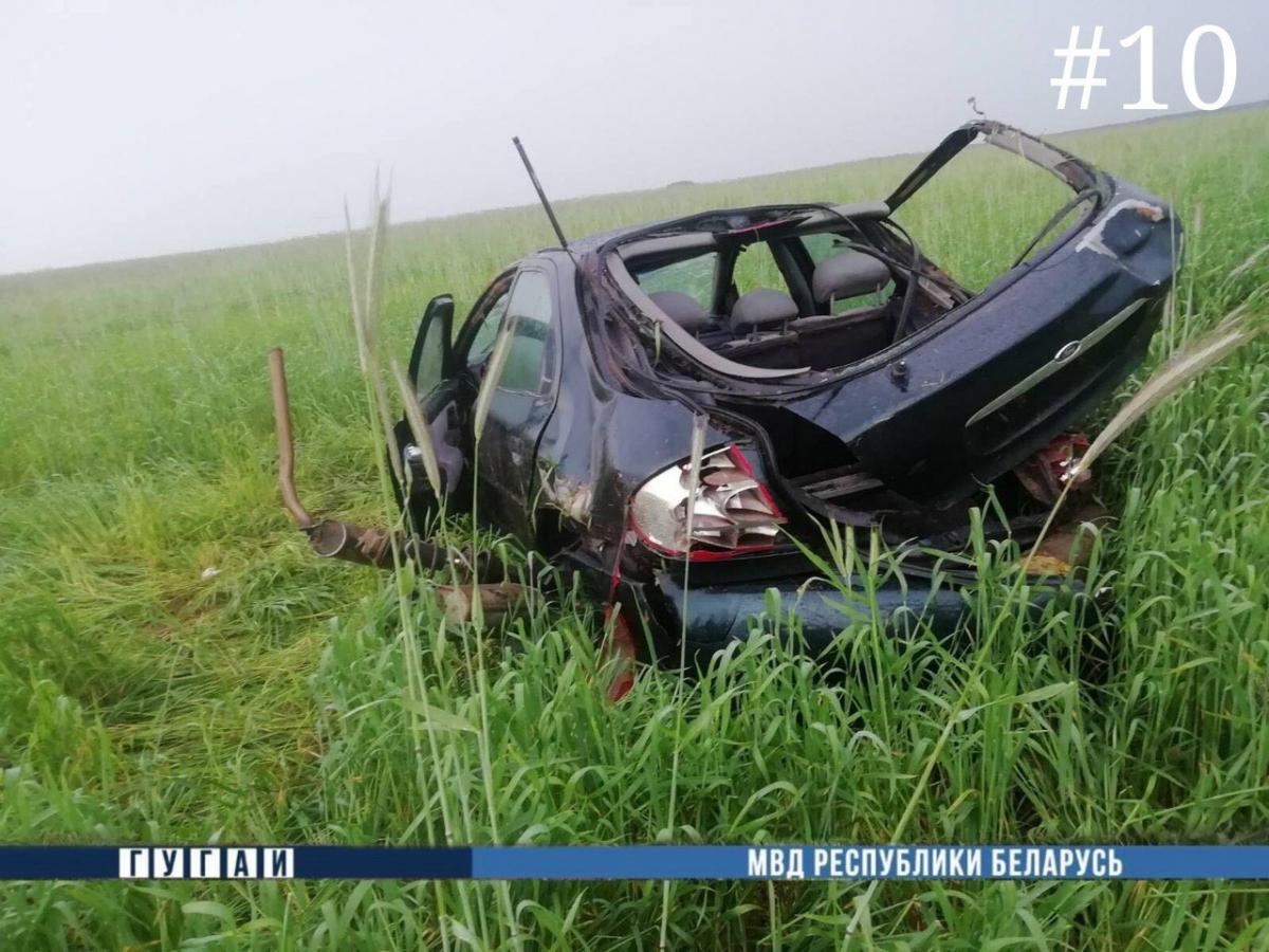 В ДТП в Чаусском районе водителя выбросило из автомобиля