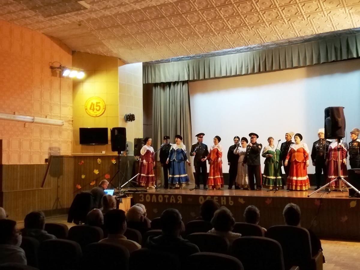 Народный казачий ансамбль «Вольница» выступил в Бобруйске. Фото