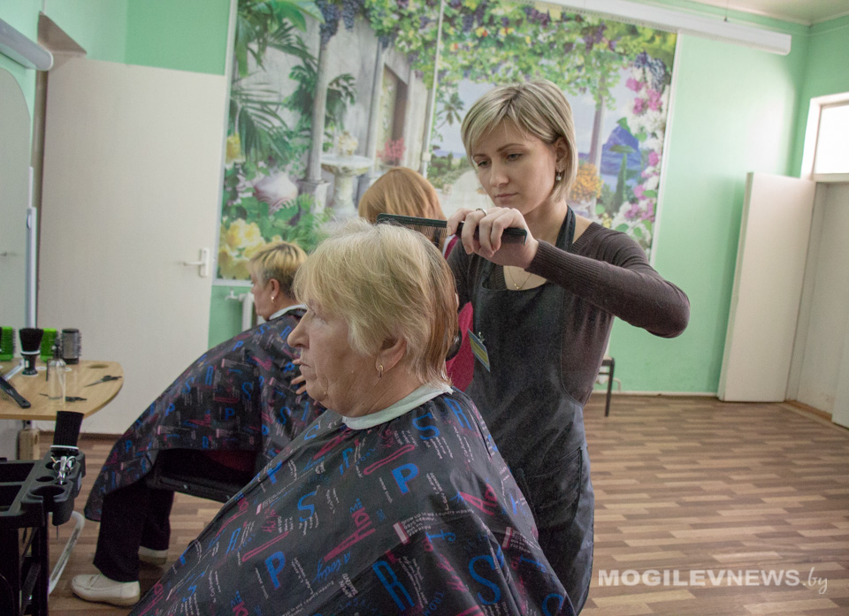 Ветеранам ВОВ, пенсионерам, инвалидам в Могилеве предоставляются скидки на парикмахерские услуги