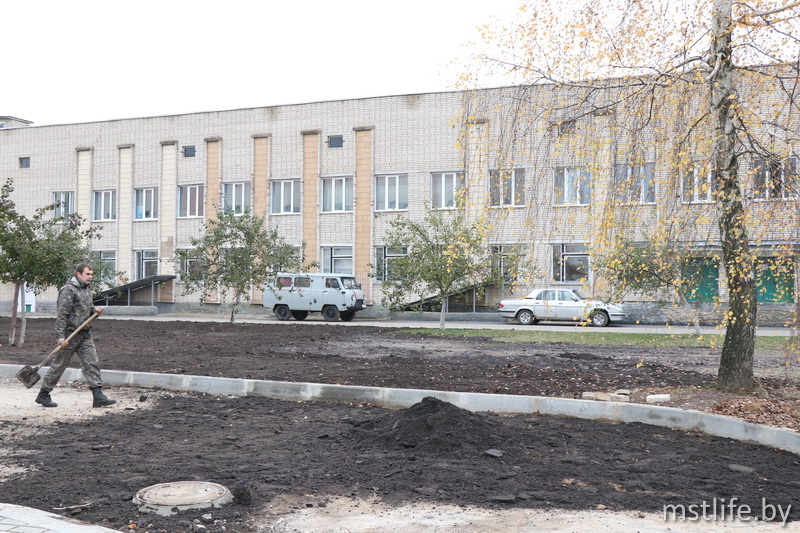 Районная поликлиника готовится к открытию после капремонта в Мстиславле