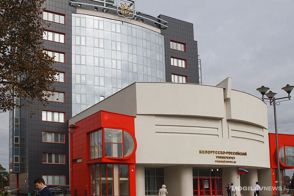Прием в магистратуру по подготовке финансистов для работы в условиях цифровой экономики открывает БРУ