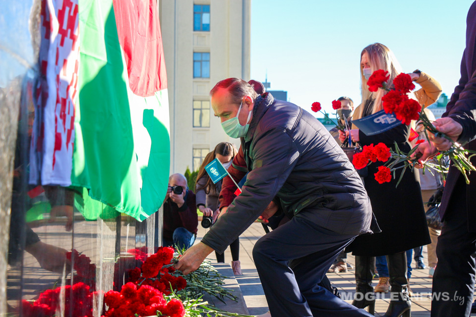 День Октябрьской революции отметили в Могилеве. Фото