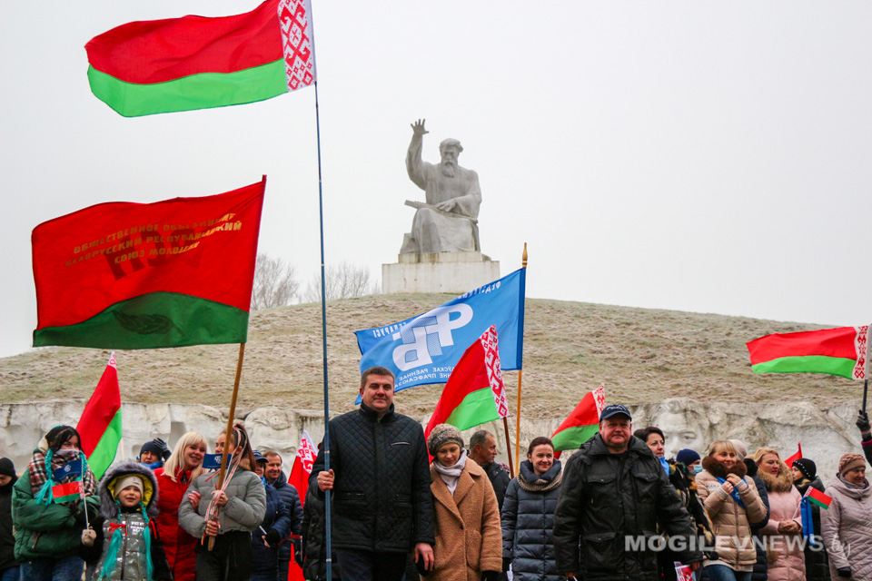 Профсоюзы Могилевской области провели патриотический автопробег. Фото