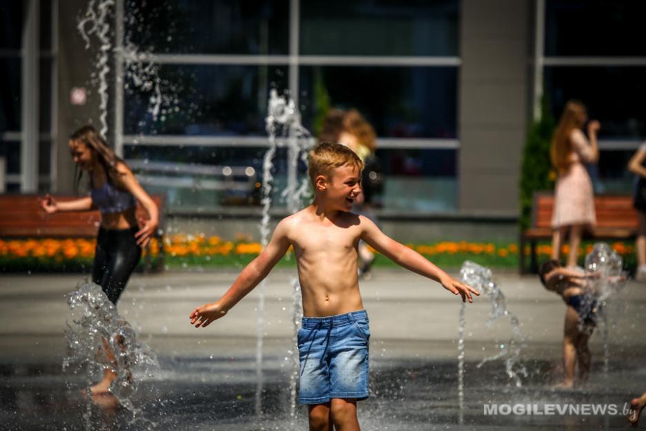 Прогноз погоды на 18 августа: до +28°С, переменная облачность, возможен кратковременный дождь и гроза