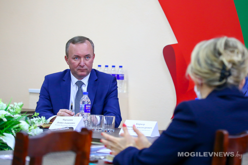 Леонид Мартынюк встретился с преподавателями МГУП. Фото