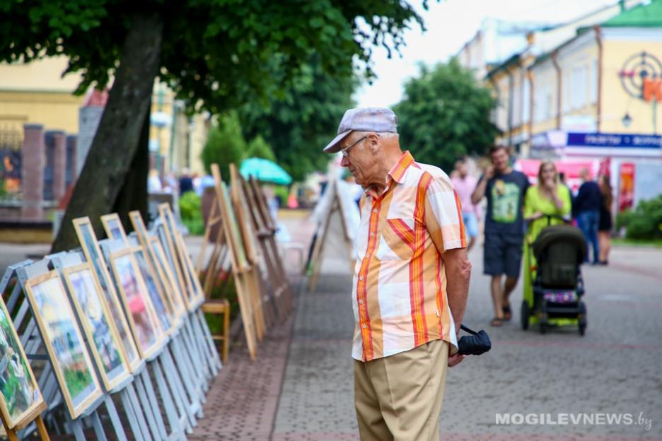 Погода на выходные: август начнется с прохлады, в воскресенье – преимущественно без осадков