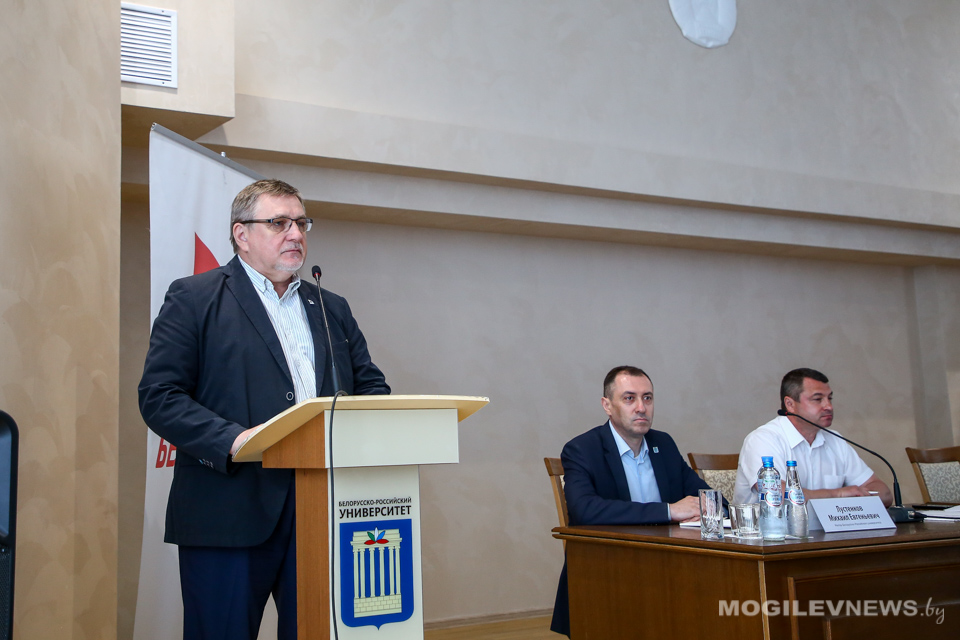 Председатель РОО «Белая Русь» встретился с активом организации Могилевской области. Фото