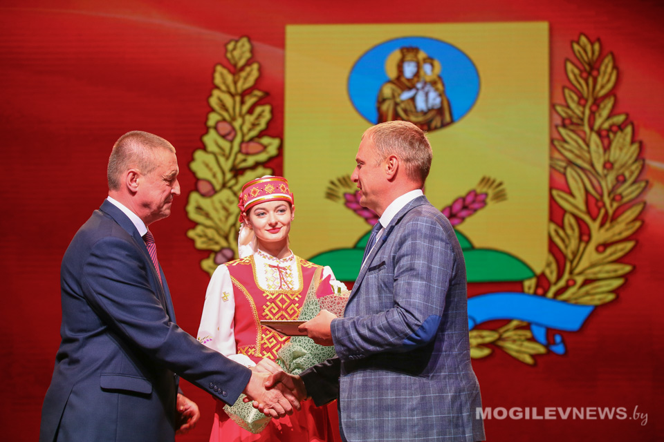 Строителей Могилевщины поздравили с профессиональным праздником. Фото
