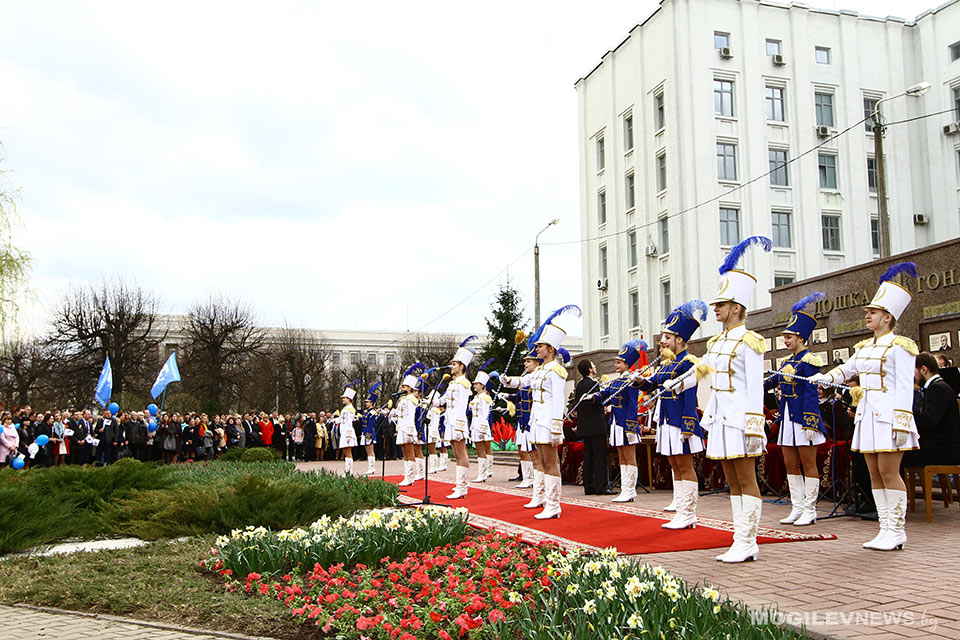 Могилевский облисполком принял решение о занесении на Доску почета по итогам 2019 года