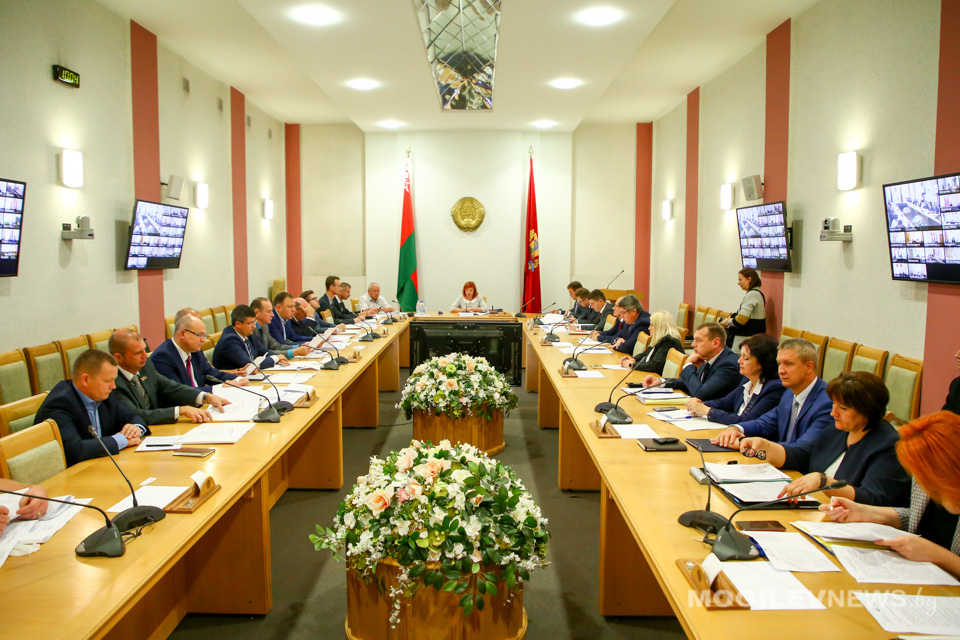 На сессии облсовета уточнены показатели бюджета Могилевщины 2020 года. Фото