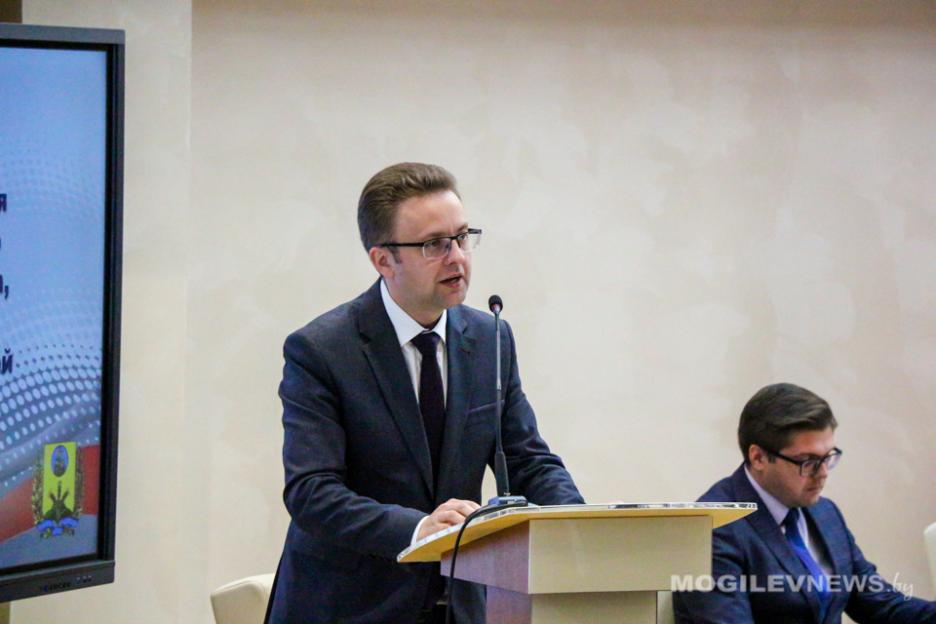 Совершенствование благоприятной деловой среды – важнейшая цель государственной политики в среднесрочной перспективе - Страхар