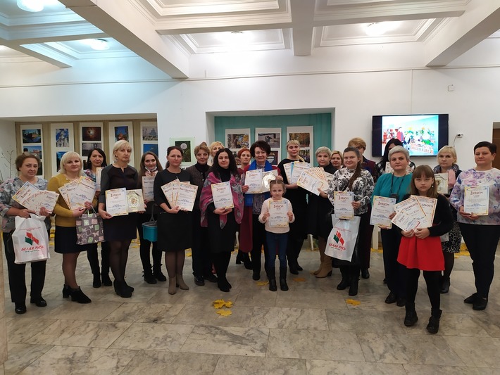 Победителей выставки–конкурса  «Плоды родной земли мы дарим людям» наградили в Бобруйске