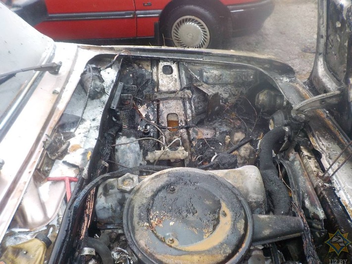 «ВАЗ» горел в Бобруйске. Видео