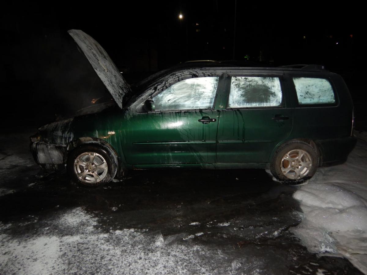 На проспекте Шмидта в Могилеве горел автомобиль