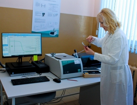 Отраслевую лабораторию для разработки эффективных технологий  модернизируют на «Белшине»