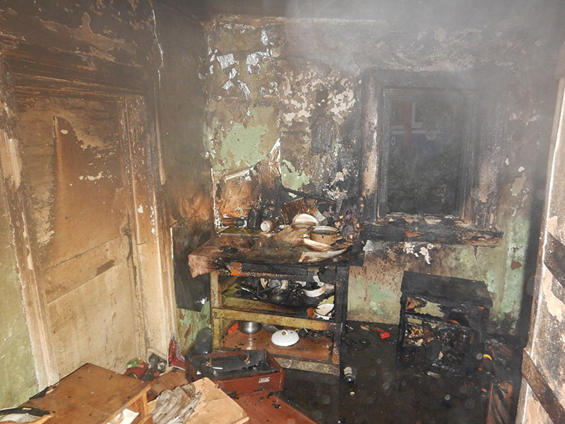 Неосторожное обращение с огнем стало причиной пожара в частном доме в Могилеве