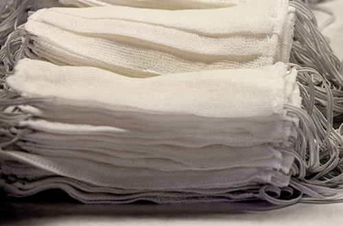 К пошиву защитных повязок для лица приступило ОАО «Быховрайбытуслуги»