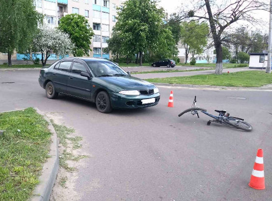 В Бобруйске водитель на Mitsubishi сбил велосипедиста