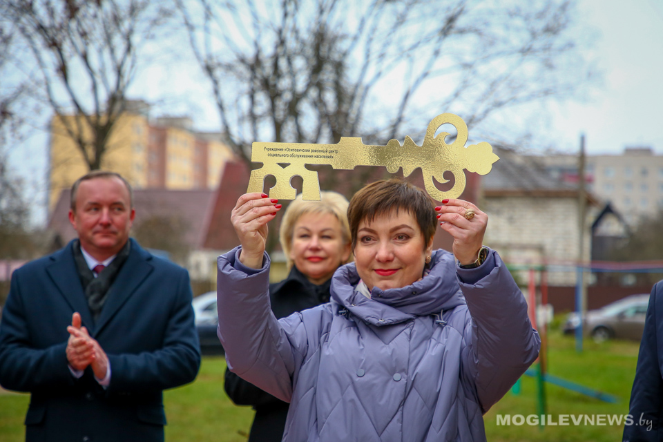 В Осиповичах открыли обновленную поликлинику и новый корпус центра соцобслуживания. Фото