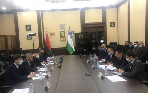 Переговоры о поставках продукции шкловских завода газетной бумаги и бумажной фабрики «Спартак» ведутся в Узбекистане