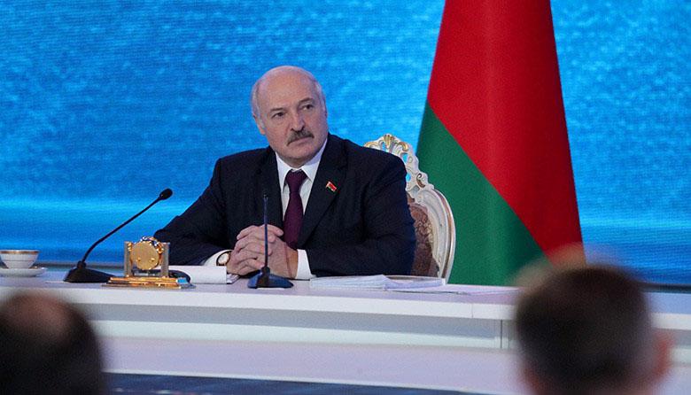 На участие в "Большом разговоре с Президентом" поступило около тысячи заявок от журналистов, медийщиков и частных лиц