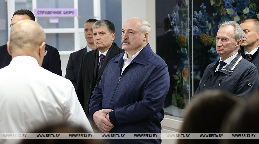 Александр Лукашенко об онкопомощи в Беларуси: система выстроена, для меня это важно