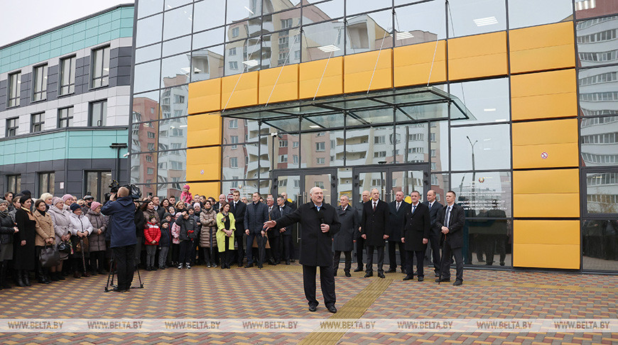 Президент высказался о работе "Могилевхимволокна"