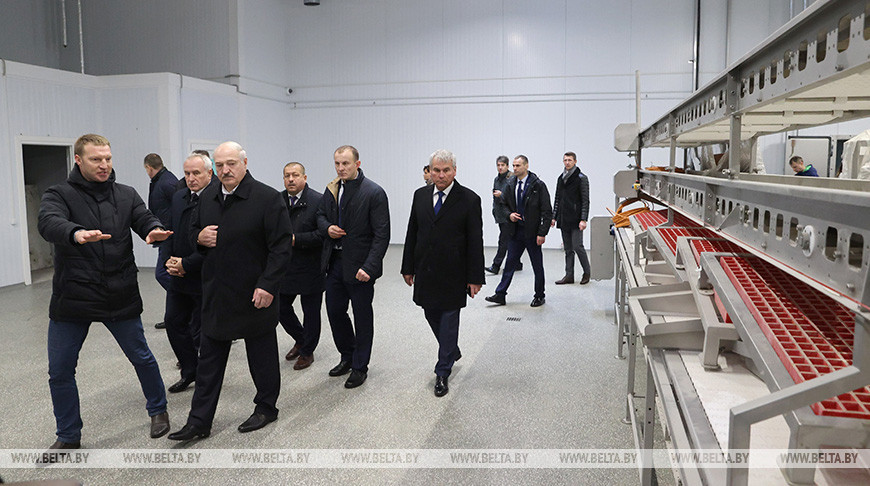 Александр Лукашенко незапланированно посетил в Орше мясокомбинат