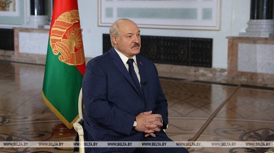 Александр Лукашенко не исключает размещения в Беларуси российского ядерного оружия