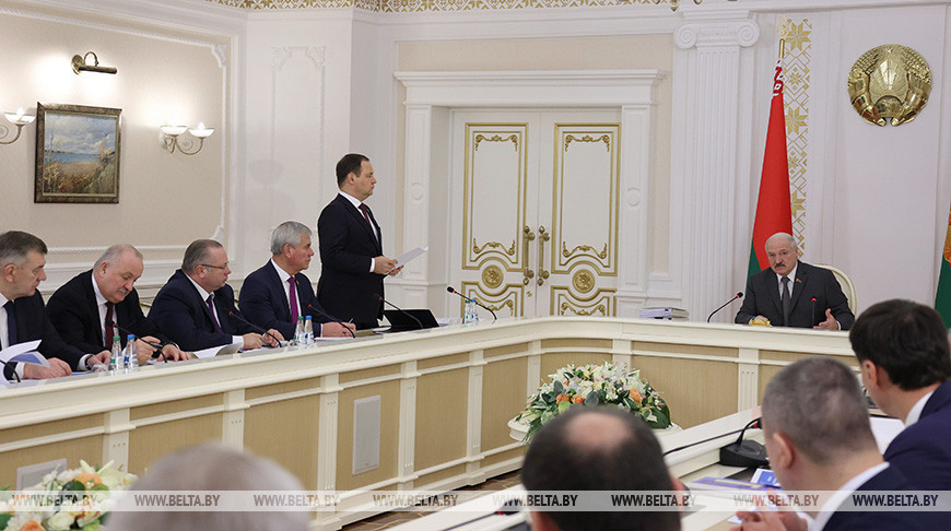 Президент о главной задаче в экономике: сохранить нынешний уровень защищенности населения и понизить инфляцию