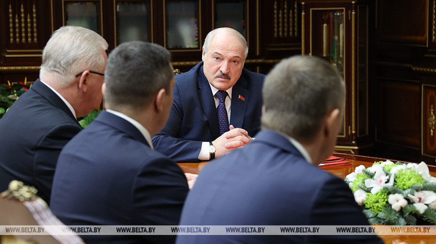 Президент намерен встретиться с активами Могилевской и Витебской областей
