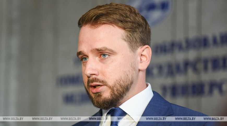Игорь Стома о борьбе с COVID-19: мы пока не можем дать людям повода расслабиться и забыть о вирусе