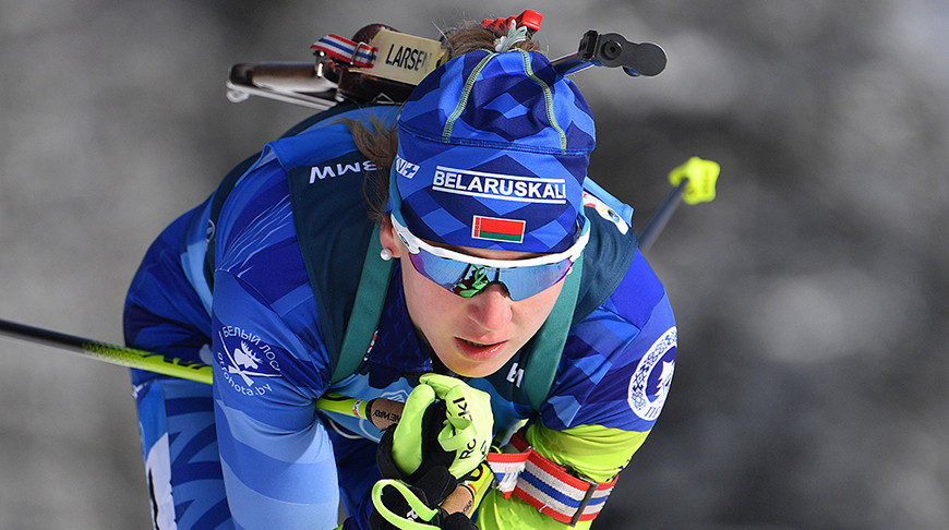 Биатлонистка Динара Алимбекова сохранила за собой пятое место в общем зачете Кубка мира