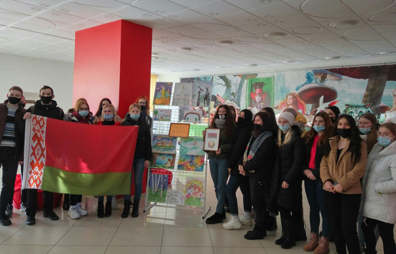 Тематические мероприятия ко Дню Конституции прошли в кинотеатрах Могилева