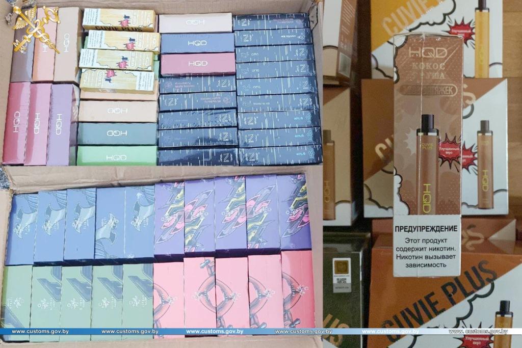 Незаконное перемещение электронных сигарет, на сумму более 96 тысяч рублей, пресекли могилевские таможенники