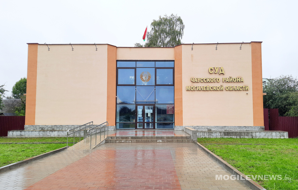 Мошенничество и превышение полномочий — в Чаусах завершился процесс над бывшим зампредом Могилевского горисполкома