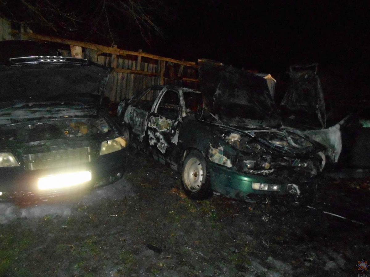 Четыре автомобиля горели в Бобруйске