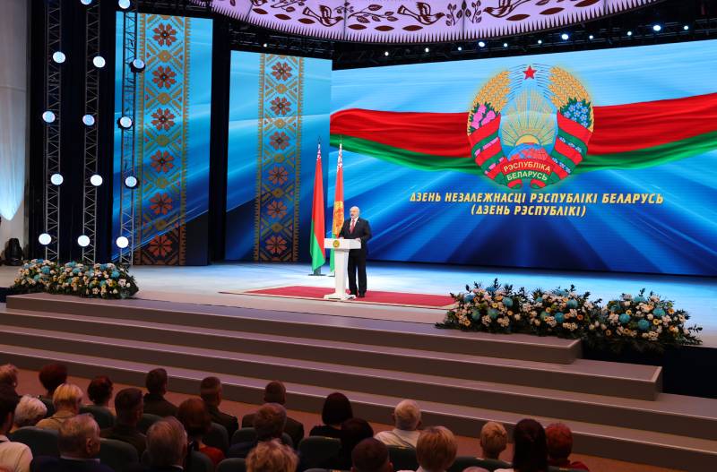 Выступление Александра Лукашенко на торжественном собрании в честь Дня Независимости