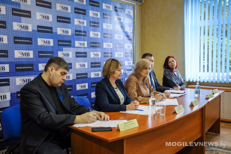 Конференция по профилактике насилия в отношении обучающихся прошла в пресс-центре ИА "Могилевские ведомости". Фото