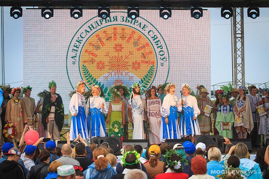 Какие песни для гала-концерта «Александрия собирает друзей» заказывали жители агрогородка