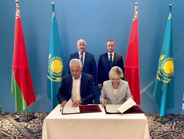 «Бобруйскагромаш» наращивает поставки сельхозтехники в Казахстан