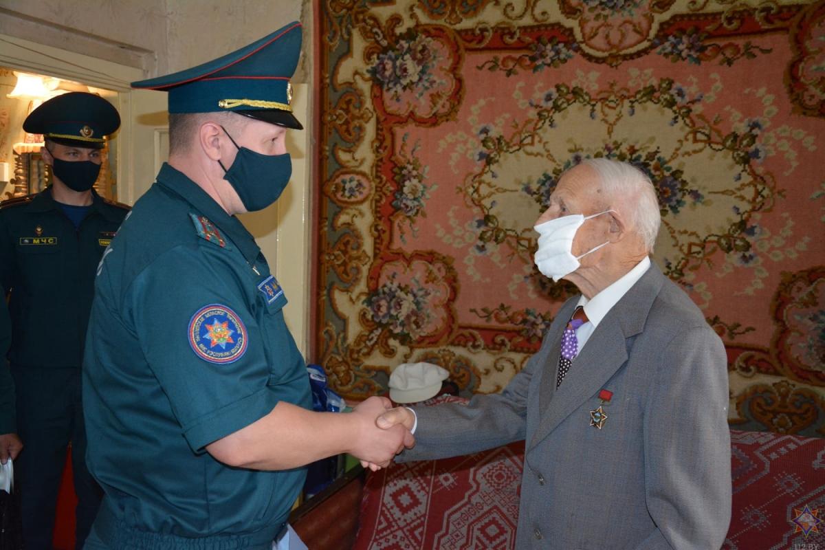 Ветеран Великой Отечественной войны Андрей Моисеев отметил 97-летие