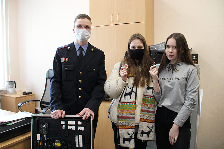 Криминалисты в Могилеве провели День открытых дверей для школьников