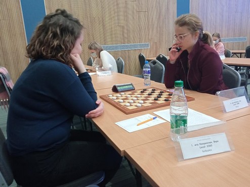 Бобруйчанка Вера Хващинская завоевала «золото» на чемпионате Беларуси по шашкам-64