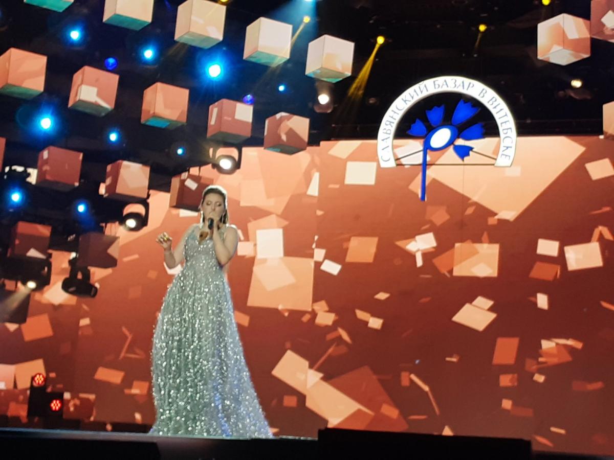 Международный конкурс исполнителей эстрадной песни "Витебск-21" проходит сейчас в летнем амфитеатре