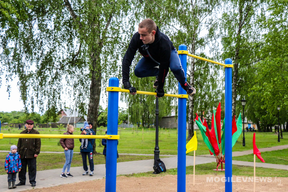 Площадка для воркаута появилась в Горках