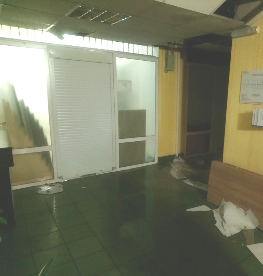 Из-за прорыва водопроводной трубы в Могилеве частично затопило торговый центр